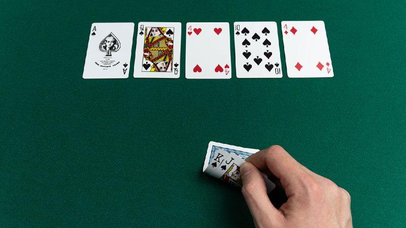 Deciphering the Code: Understanding Poker Slot Odds