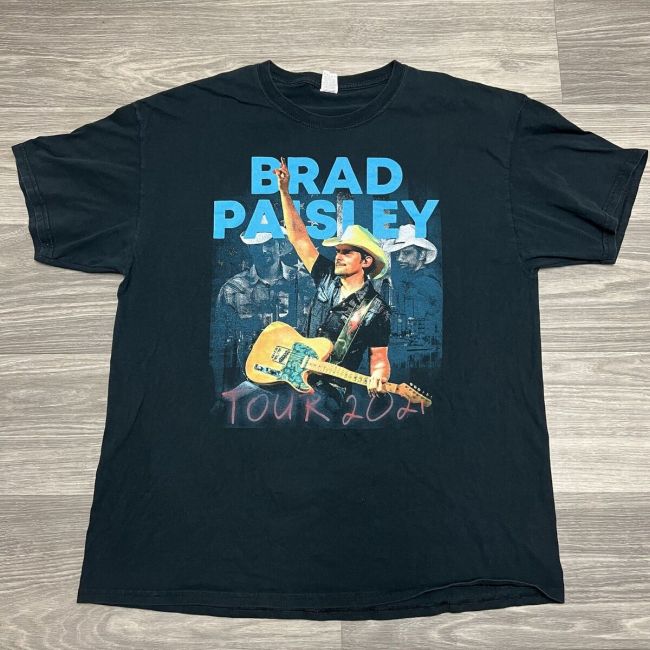 Unveiling Brad Paisley’s Official Merchandise: Where Style Meets Country Music Passion